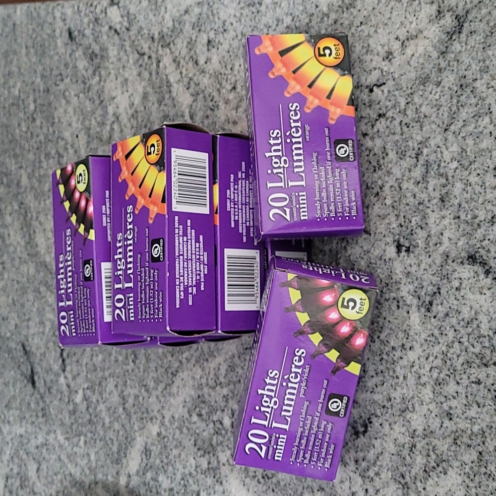 NEW - 🎃 Halloween Lights Orange and Purple Lights - Set of 8
